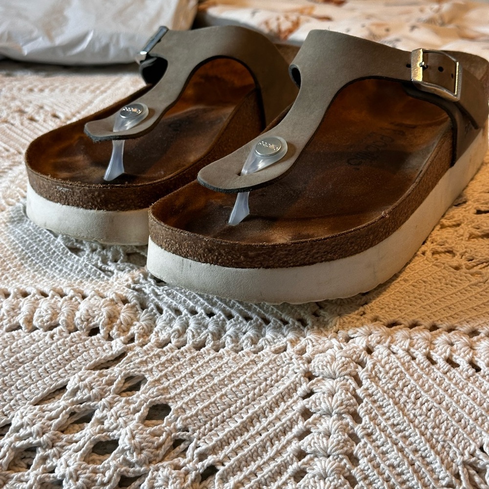 Birkenstock Gizeh Flex. Dove grey Nubuck leather. Size 37 US 6/6.5